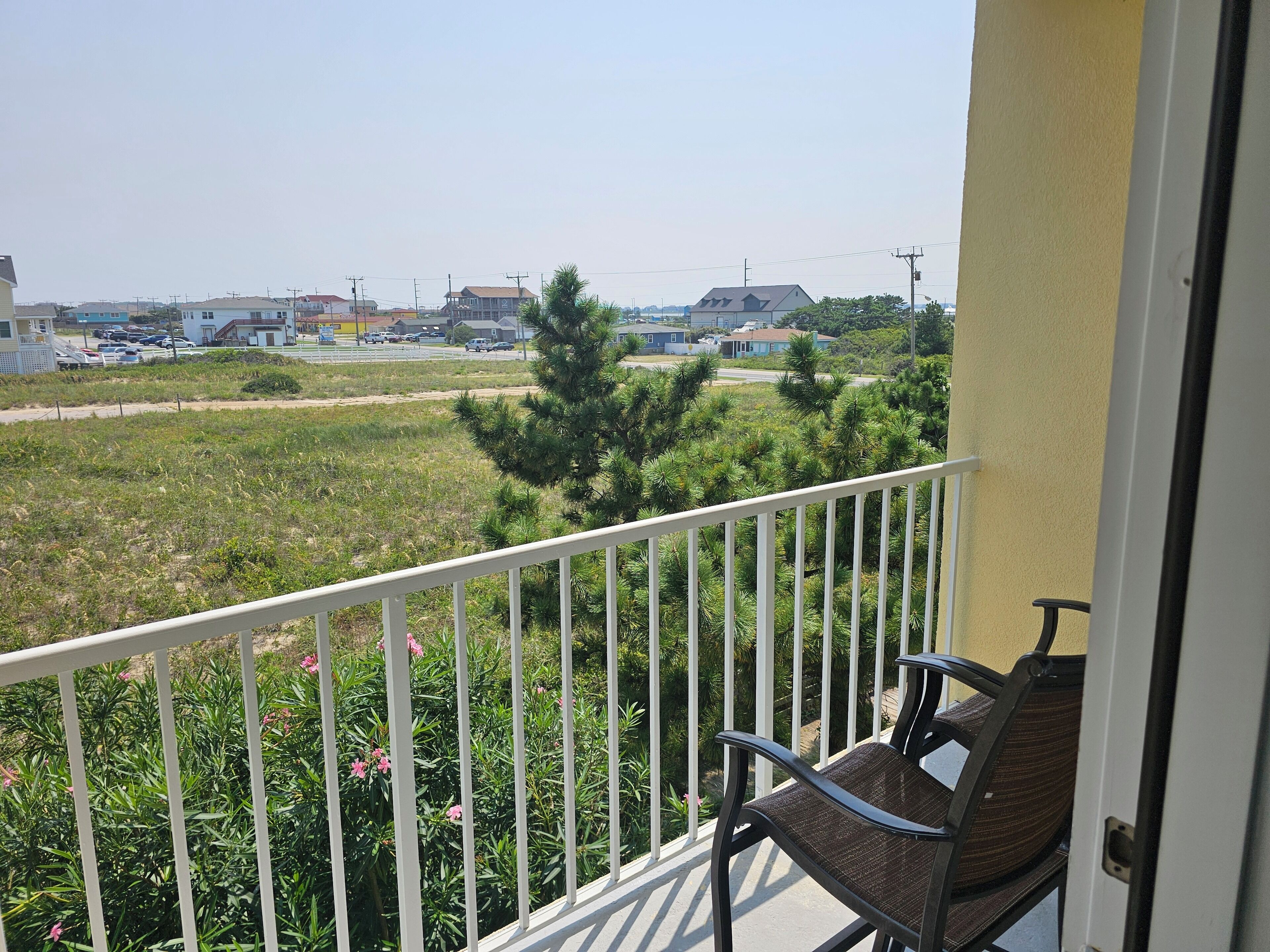 standard double queen (no elevator) | 1 bedroom, in-room safe, individually decorated, blackout curtains