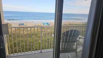 Ocean Front Queens | Beach/ocean view