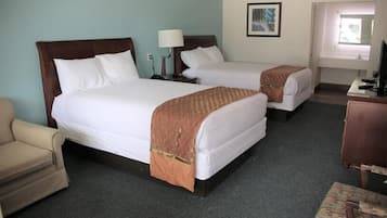 In-room safe, desk, iron/ironing board, free WiFi