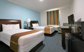 In-room safe, desk, iron/ironing board, free WiFi