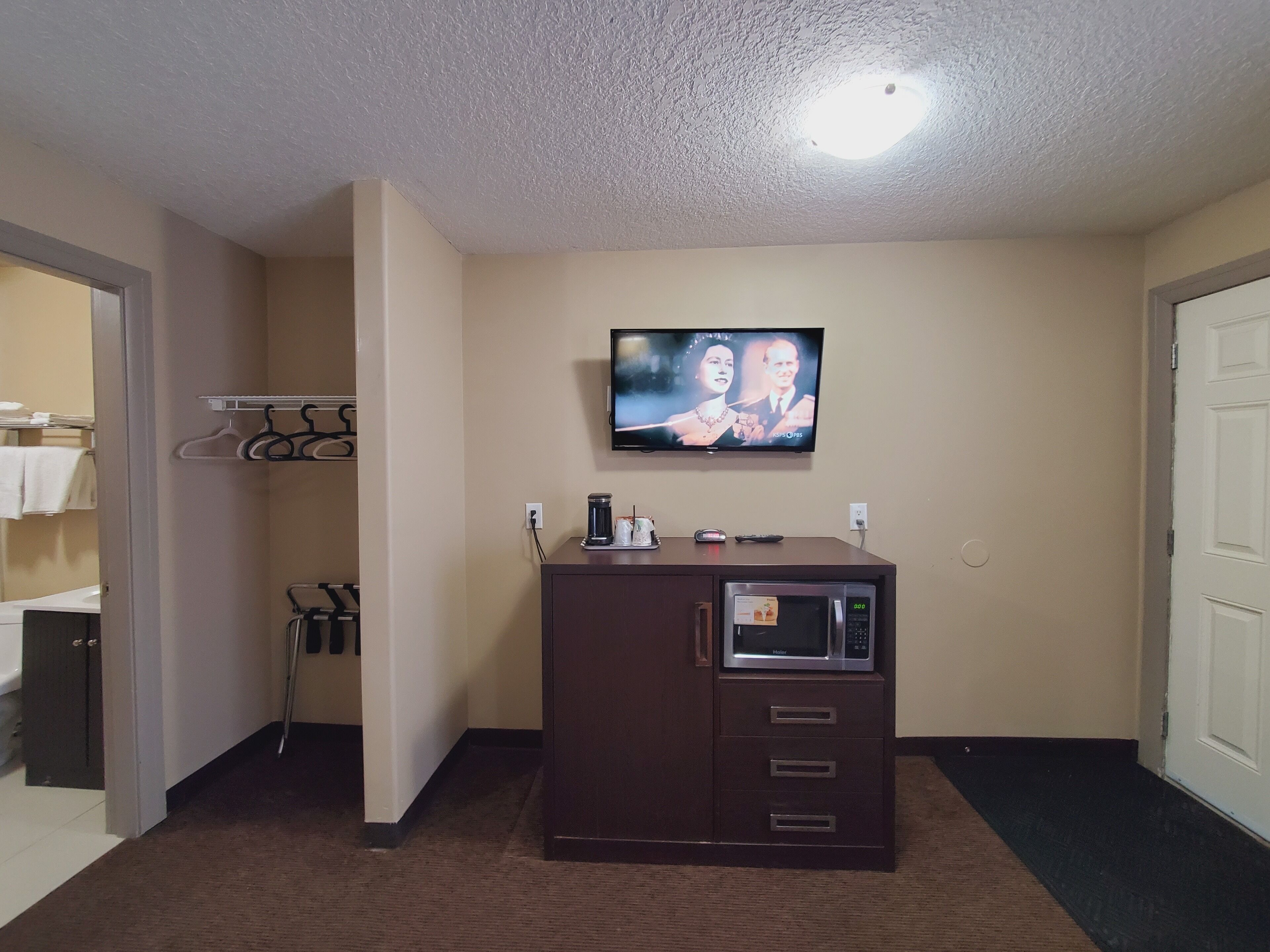 Photo - Royal Lodge
