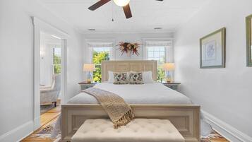 Suite de lujo, 1 cama King size, para no fumadores, baño privado | 1 habitación, ropa de cama de alta calidad y camas con pillow-top