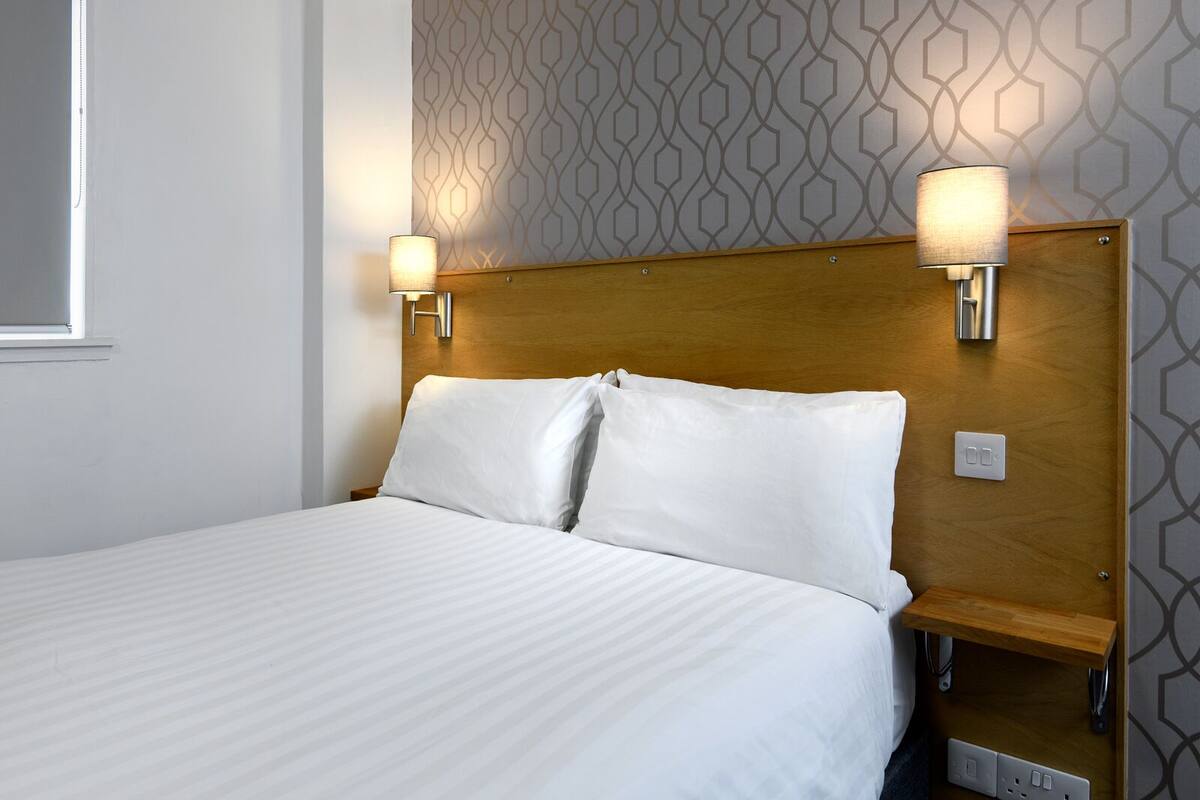 deluxe double room, ensuite