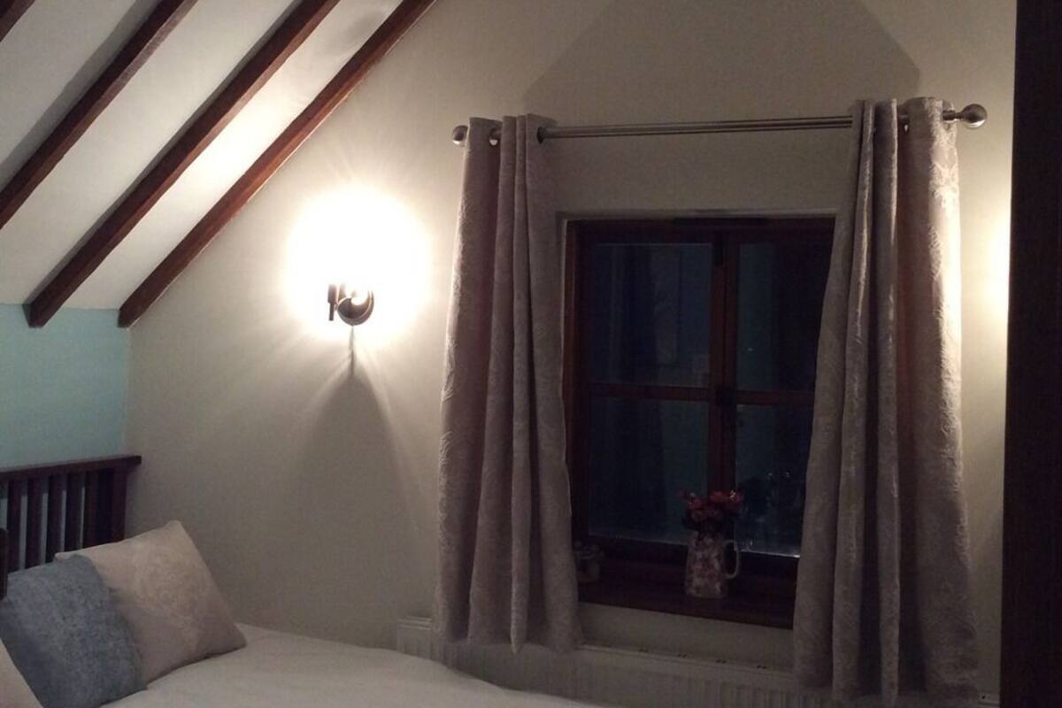 Basic Double Room, Ensuite (Small) | 1 bedroom