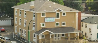 Refresh Inn & Suites