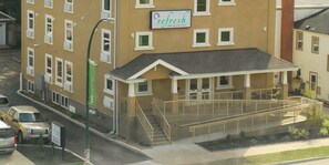 Exterior - Refresh Inn & Suites (Saskatoon)