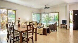 Apartamento familiar, 2 habitaciones, accesible para personas con discapacidad (Casa Kanyt-Ha) | Servicio de comidas en la habitación