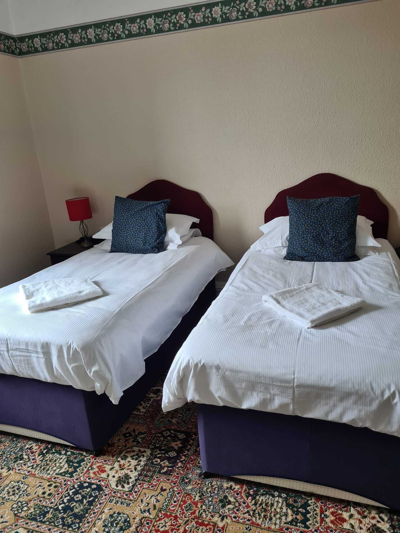 Double or Twin Room, Ensuite | Premium bedding, travel cot, bed sheets