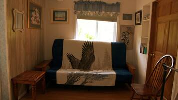 Family Room, 1 Bedroom, Refrigerator, Annex Building | Blackout drapes, iron/ironing board, free WiFi, bed sheets