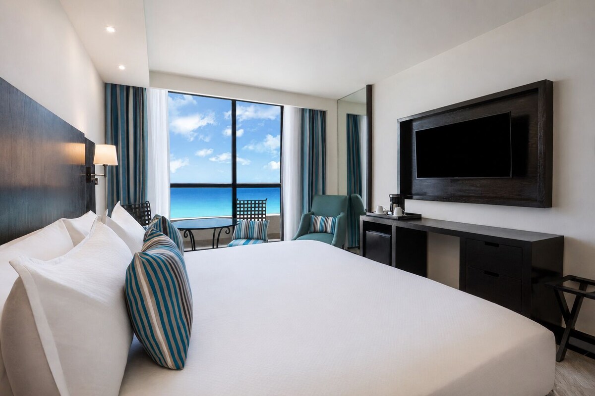 Beach/ocean view