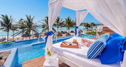 The Pyramid Cancun By Oasis - All Inclusive