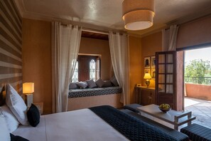 Deluxe Suite, Private Bathroom, Mountain View (Suite Royale) | Egyptian cotton sheets, premium bedding, in-room safe, blackout drapes - Dar Layyina (Marrakech)
