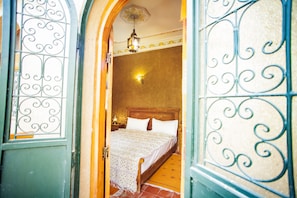 Double Room (Itrane) | Desk, iron/ironing board, free WiFi - Riad Soleil du Monde (Zagora)