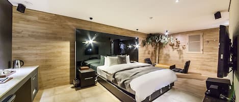 Copriletto in piuma, materassi in memory foam, insonorizzazione