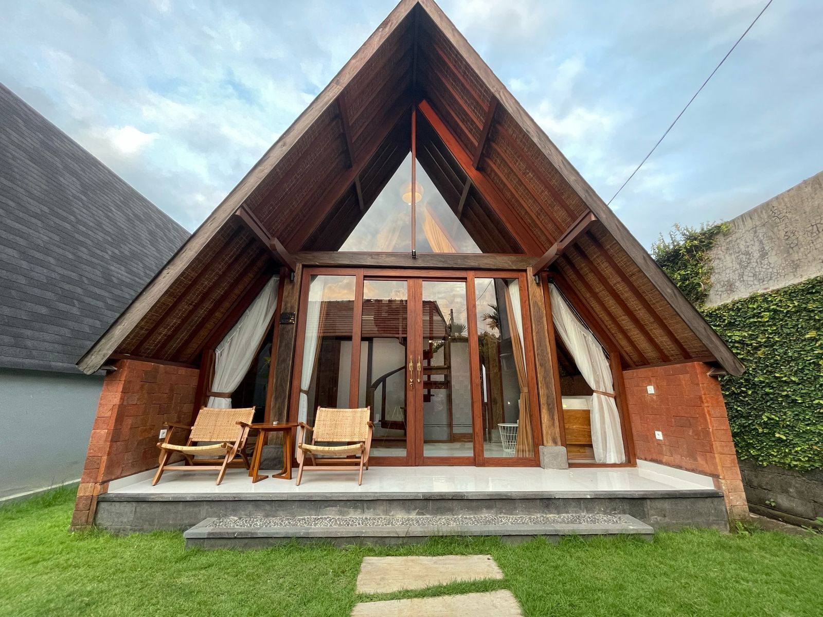 皇室別墅 | 露台/庭院