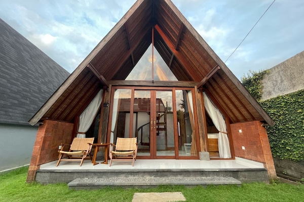 Royal Villa | Terrace/patio