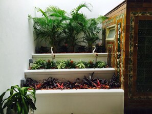 Perincian bahagian dalam