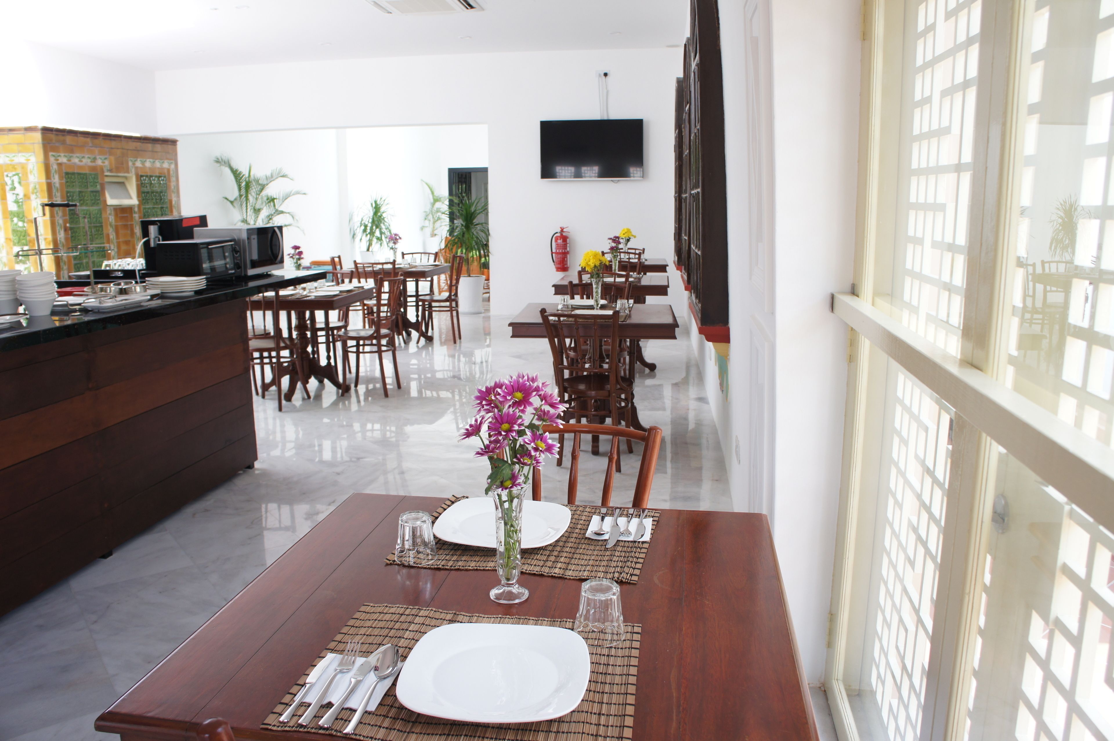 free daily local cuisine breakfast