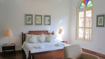 Parameswara Suite | Premium bedding, minibar, in-room safe, individually decorated