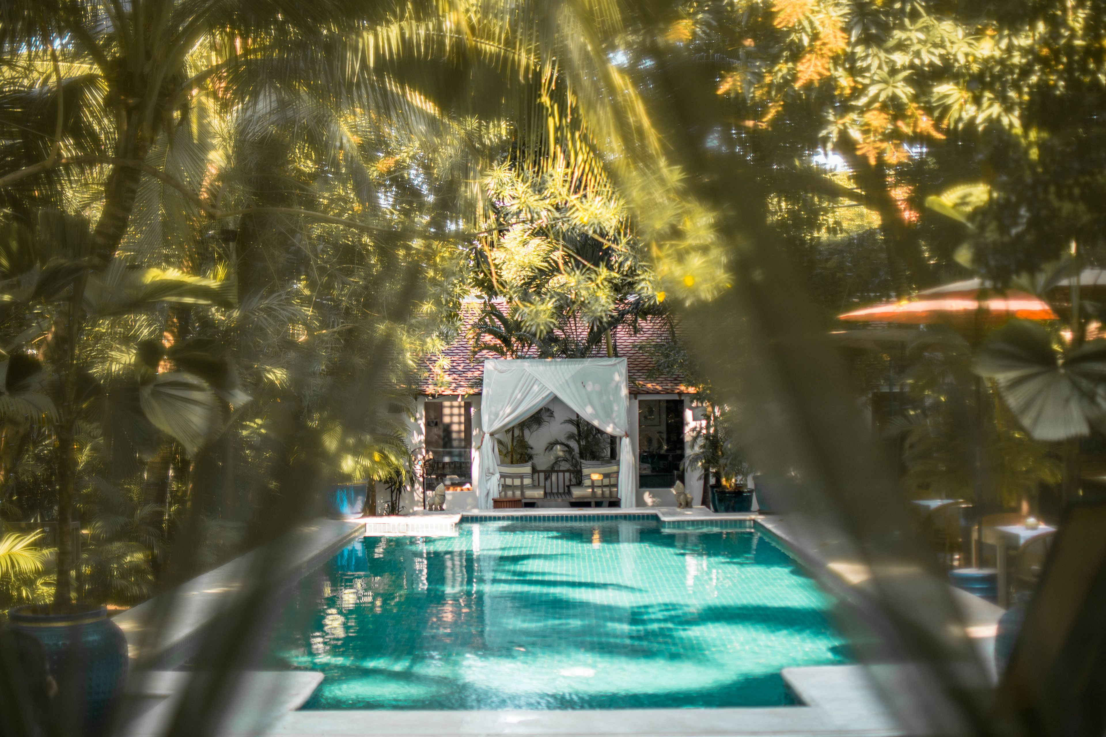 4 hồ bơi trong nhà, 2 hồ bơi ngoài trời, lều miễn phí 