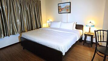 Chambre Deluxe | Bureau, lits pliants/supplémentaires, Wi-Fi gratuit