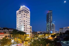 City view - Danly Hotel (Hanoi)