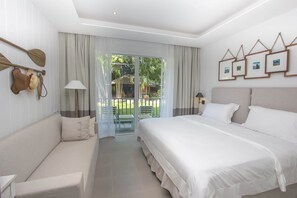 Deluxe Room | In-room safe, desk, blackout drapes, free WiFi