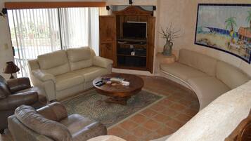 Luxury Villa, 3 Bedrooms, Ocean View | Living area