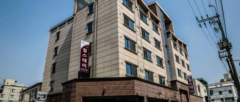 Overnatningsstedets facade