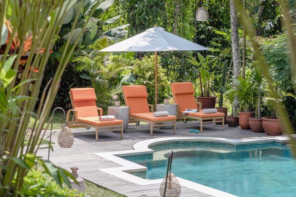 Outdoor pool - The White Villas Ubud (Ubud)
