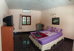 Bureau, lits pliants/supplémentaires, Wi-Fi gratuit