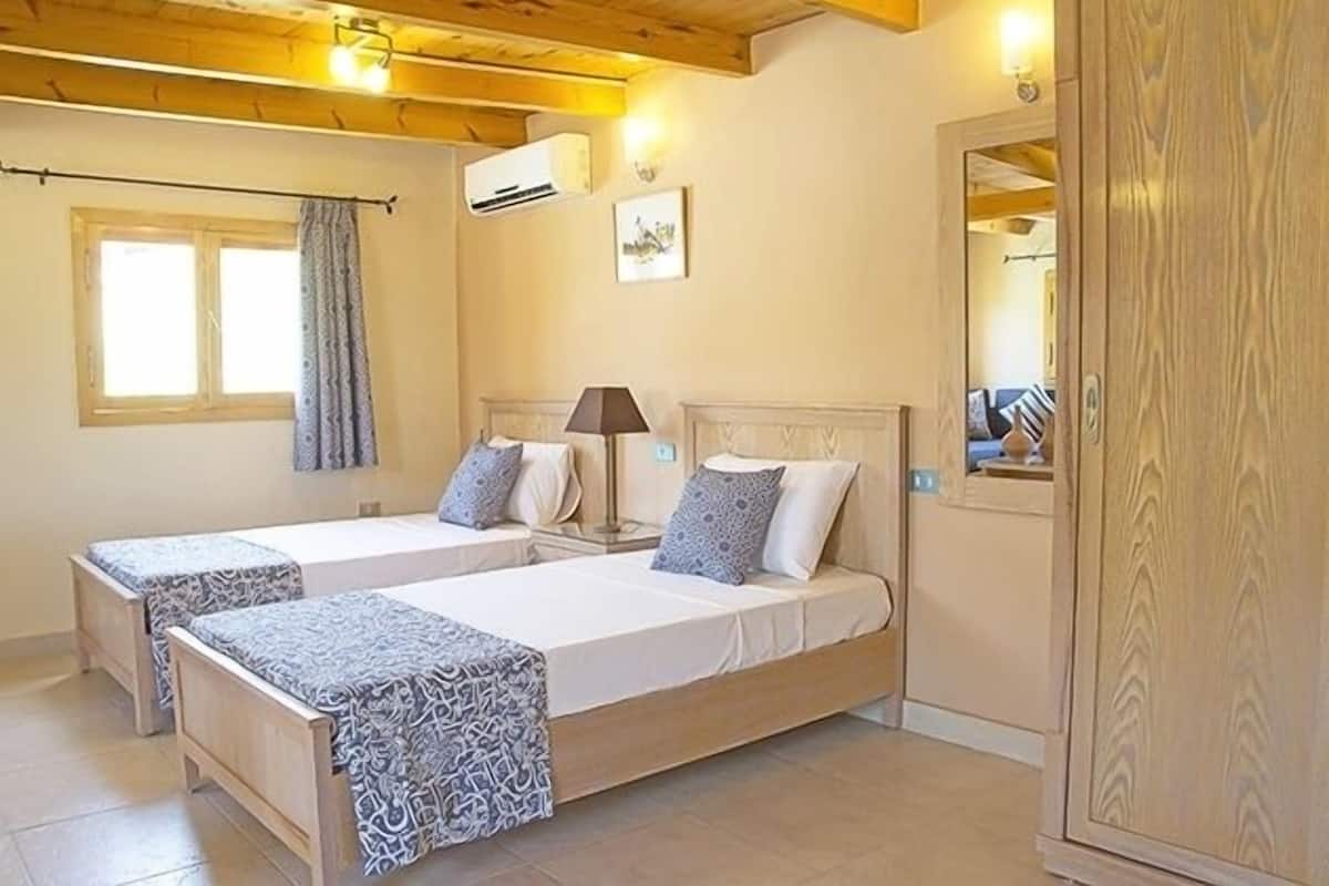 Chalet Deluxe, accessible aux personnes à mobilité réduite, vue jardin