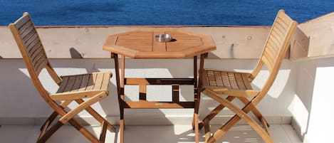 Roof Double or Twin Room, Sea View | Balkon