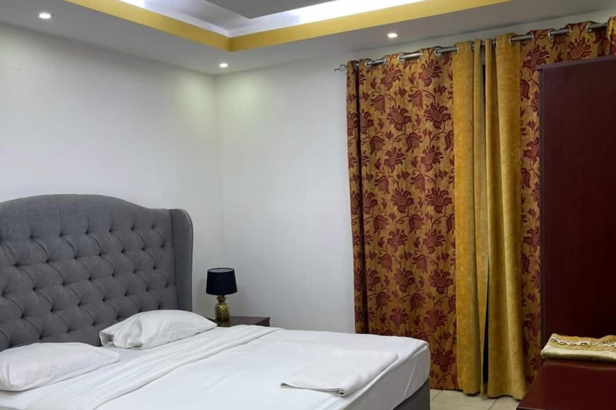 Deluxe Apartment, City View | 1 bedroom, premium bedding, in-room safe, blackout drapes