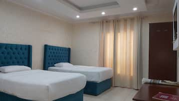 1 bedroom, premium bedding, in-room safe, blackout curtains