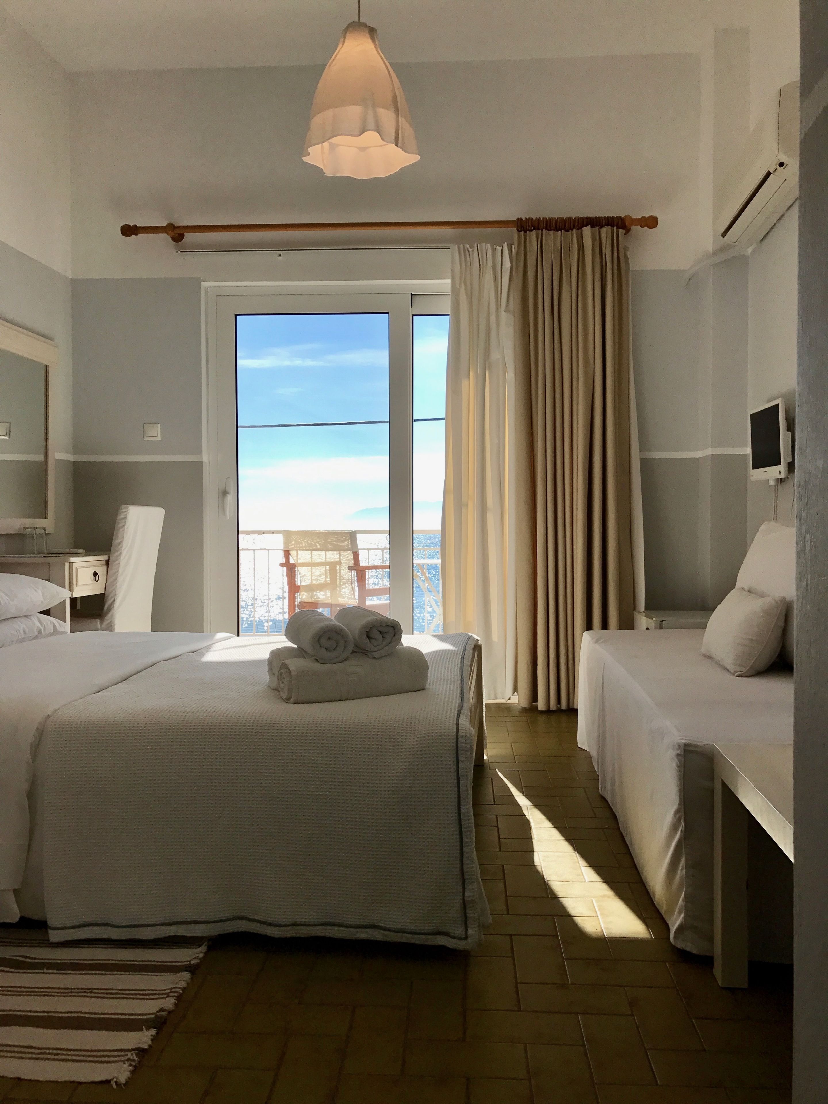 classic double room, sea view | beach/ocean view