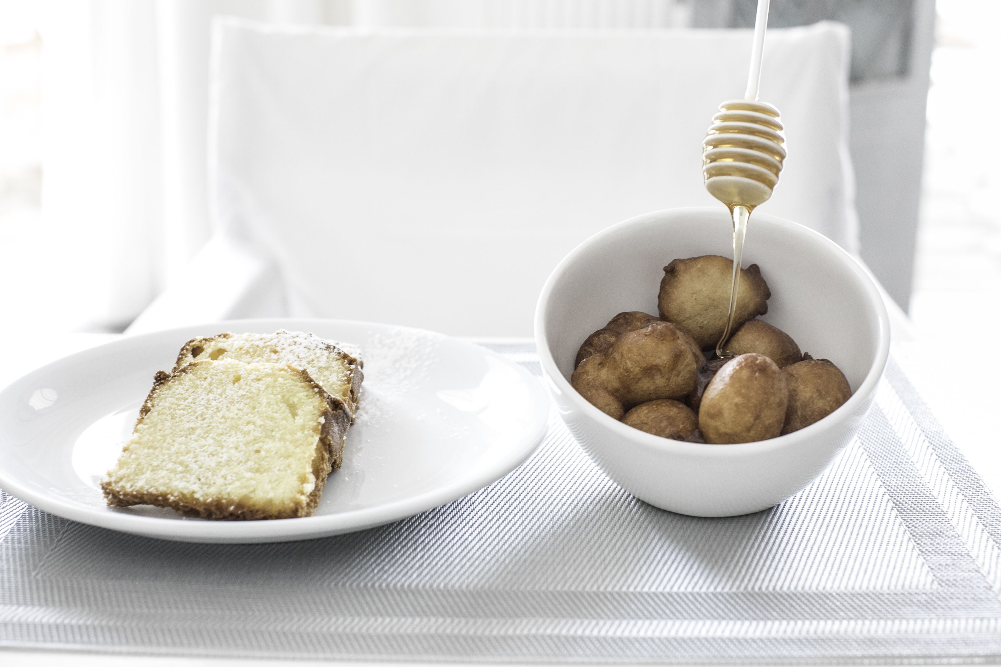 daily buffet breakfast (eur 12 per person)