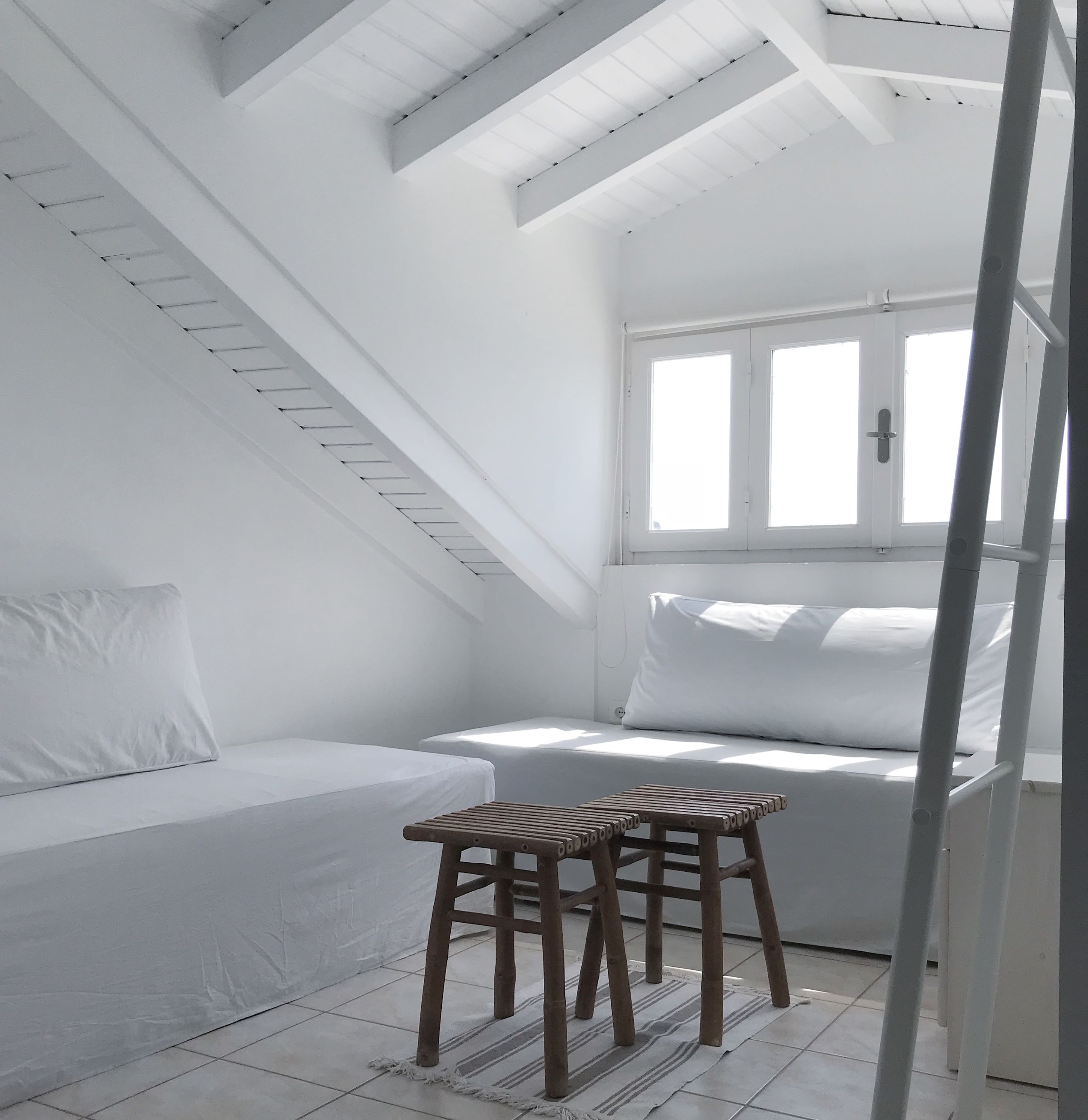 Classic Double Room, Sea View | Pillowtop beds, desk, blackout drapes, soundproofing