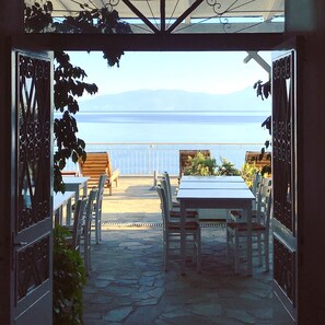 Terrace/patio - Paradisos (Delphi)