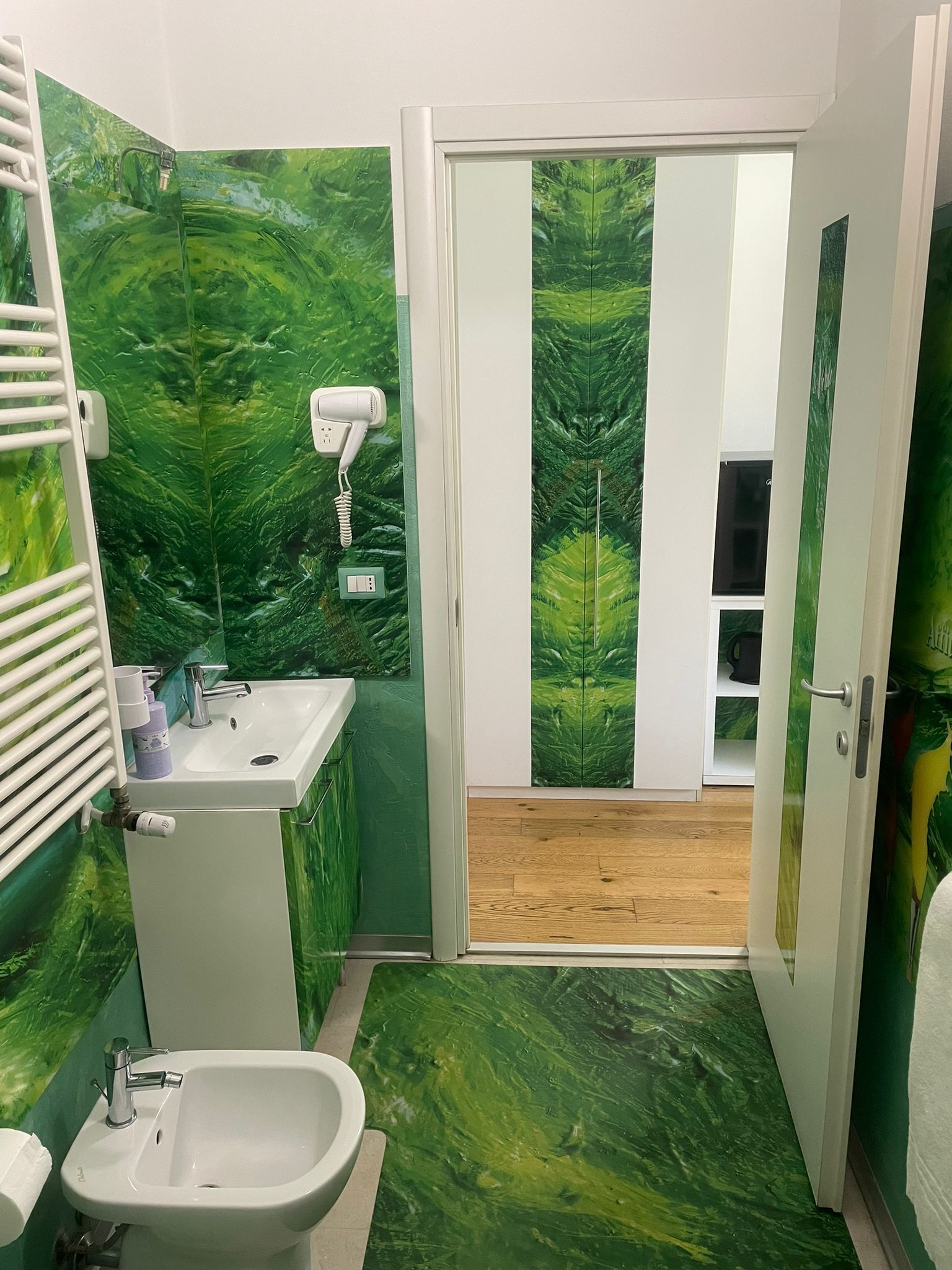 Doppia Deluxe (Verde) | Bagno | Doccia, set di cortesia gratuito, asciugacapelli
