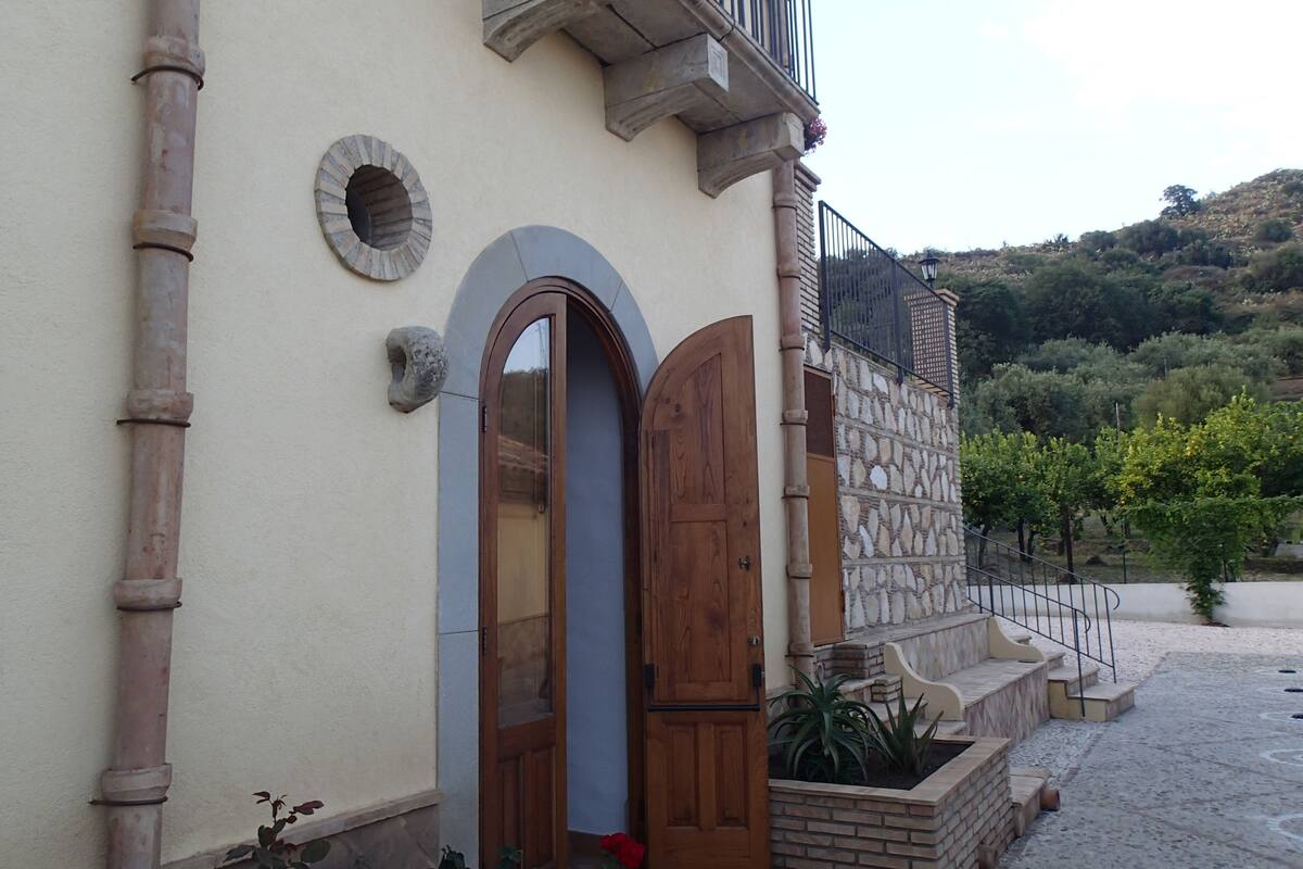 Single Room, Accessible | Exterior