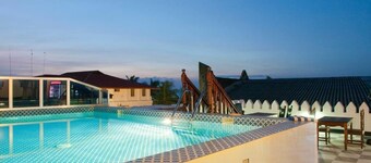 Forodhani Park Hotel