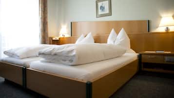 In-room safe, desk, laptop workspace, soundproofing