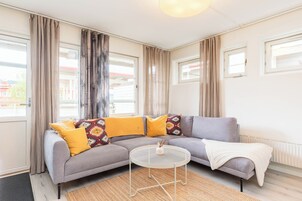 Classic Apartment, 2 Bedrooms, Sauna (Mitt i Åre, ski-in) | Iron/ironing board, free WiFi