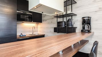 Classic Apartment, 2 Bedrooms, Sauna (Mitt i Åre, ski-in) | Private kitchen | Full-sized fridge, microwave, oven, stovetop