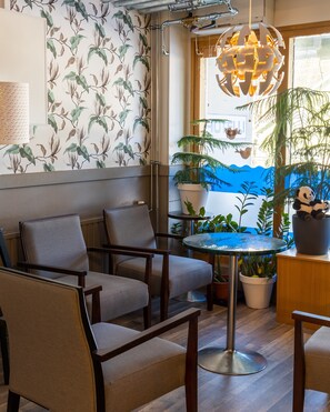 Basic Room | Living area - Hotelli Tarjanteen majoitushuoneet Virrat (Virrat)