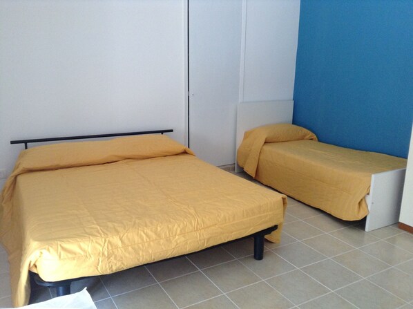 Studio, Balcony, City View | Iron/ironing board, cribs/infant beds