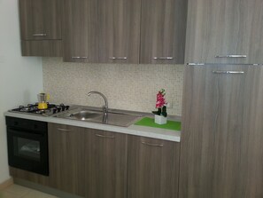 Exclusive-Haus, 2 Schlafzimmer, 2 Bäder, Meerblick | Eigene Küche | Kühlschrank, Mikrowelle, Herdplatte, Wasserkocher mit Kaffee-/Teezubehör