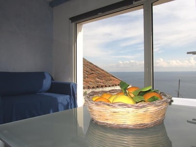 Come In Sicily - Pietramonaca