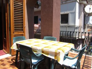 Leilighet – romantic, 1 soverom, byutsikt | Balkong